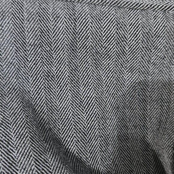 Briggs New York Gray Pin Stripe Pants - 14 - Picture 5 of 6